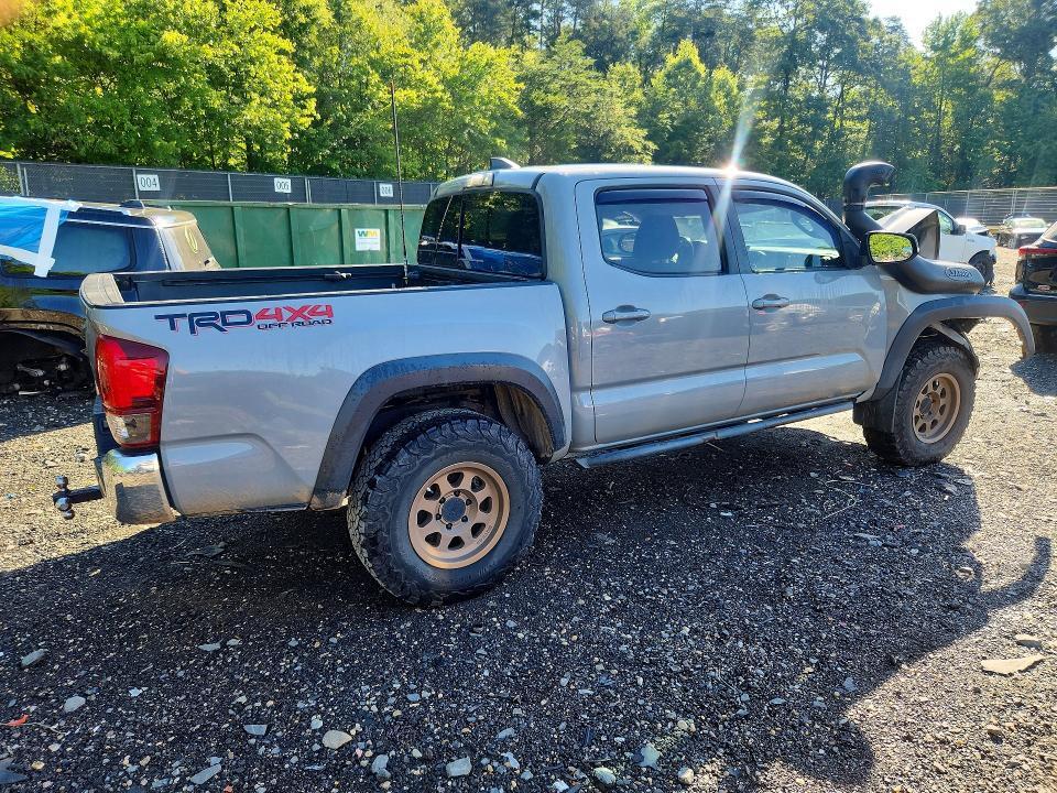 2018 TOYOTA TACOMA TRD OFF-ROAD — Фото 3 из 12