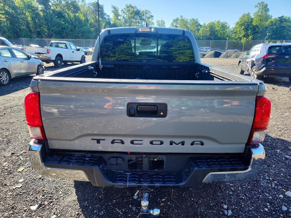 2018 TOYOTA TACOMA TRD OFF-ROAD — Фото 6 из 12