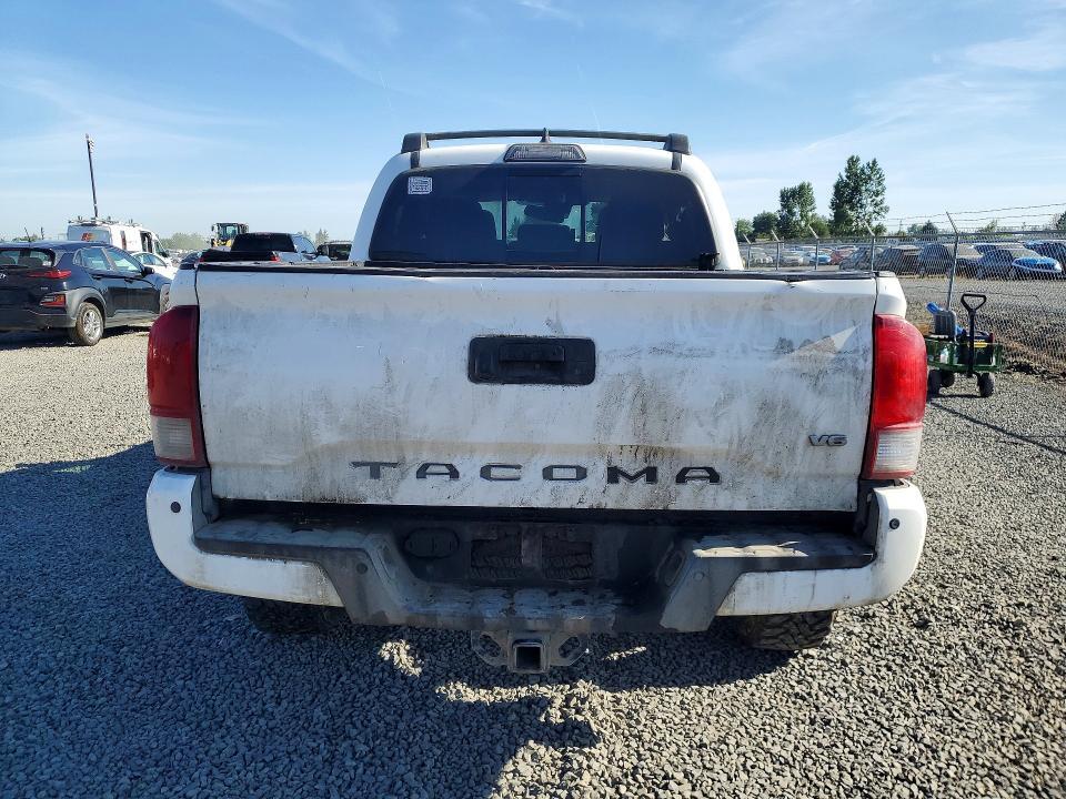 2018 TOYOTA TACOMA TRD OFF-ROAD — Фото 6 из 12
