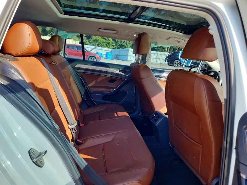 2018 VOLKSWAGEN GOLF ALLTRACK S — Фото 11 из 13