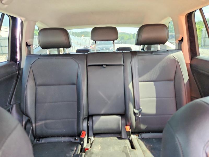 2018 VOLKSWAGEN TIGUAN SE — Фото 10 из 13