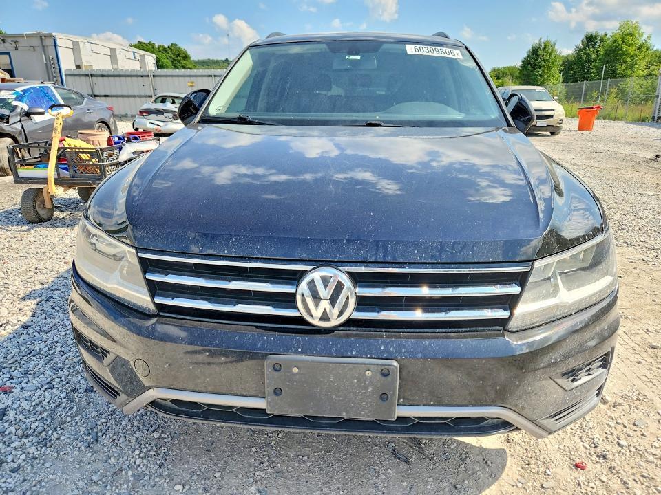 2018 VOLKSWAGEN TIGUAN SE — Фото 5 из 13