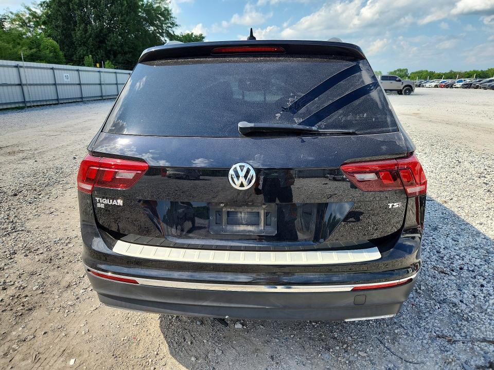 2018 VOLKSWAGEN TIGUAN SE — Фото 6 из 13