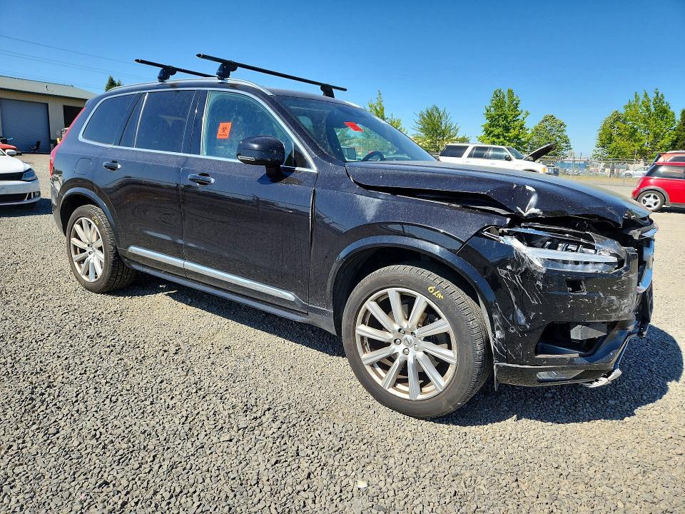 2018 VOLVO XC90 T6 — Фото 4 из 13