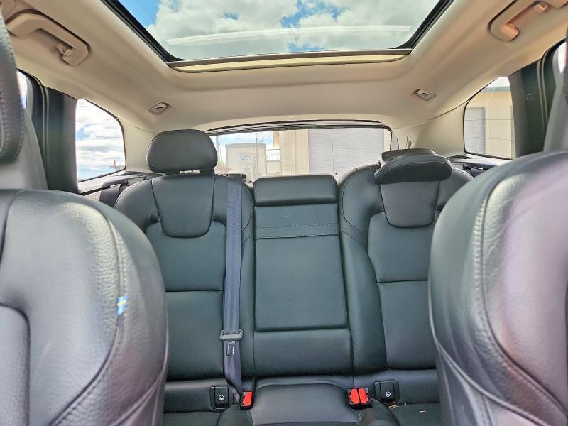 2018 VOLVO XC60 T6 — Фото 10 из 14