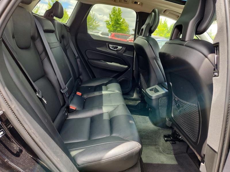 2018 VOLVO XC60 T6 — Фото 11 из 14