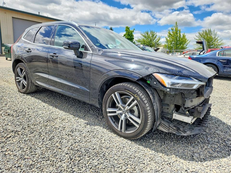 2018 VOLVO XC60 T6 — Фото 4 из 14