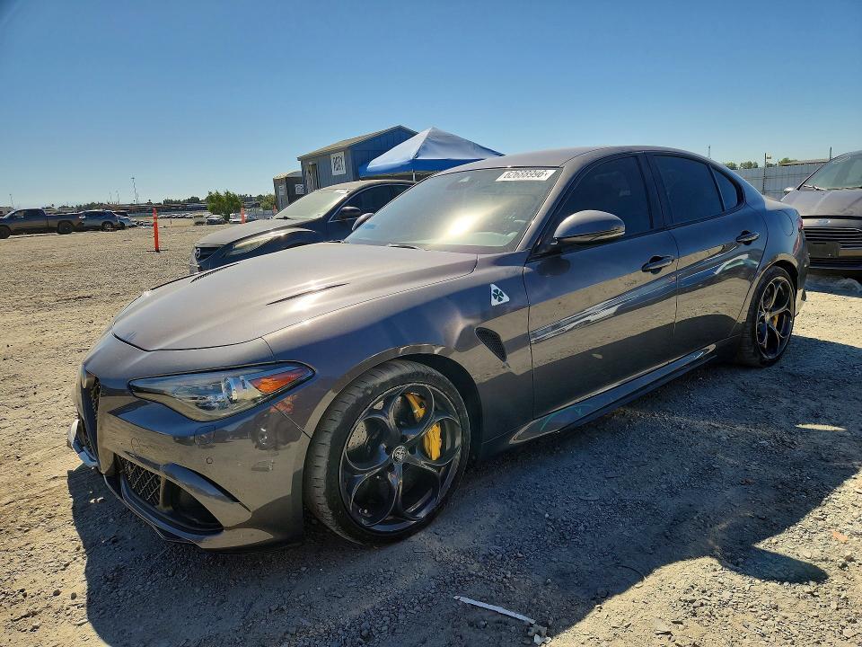 2017 ALFA ROMEO GIULIA ZARFAEAV4H7549918