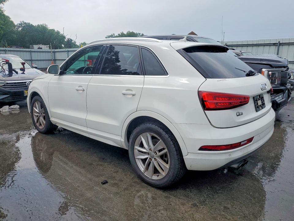 2017 AUDI Q3 PREMIUM PLUS — Фото 2 из 12