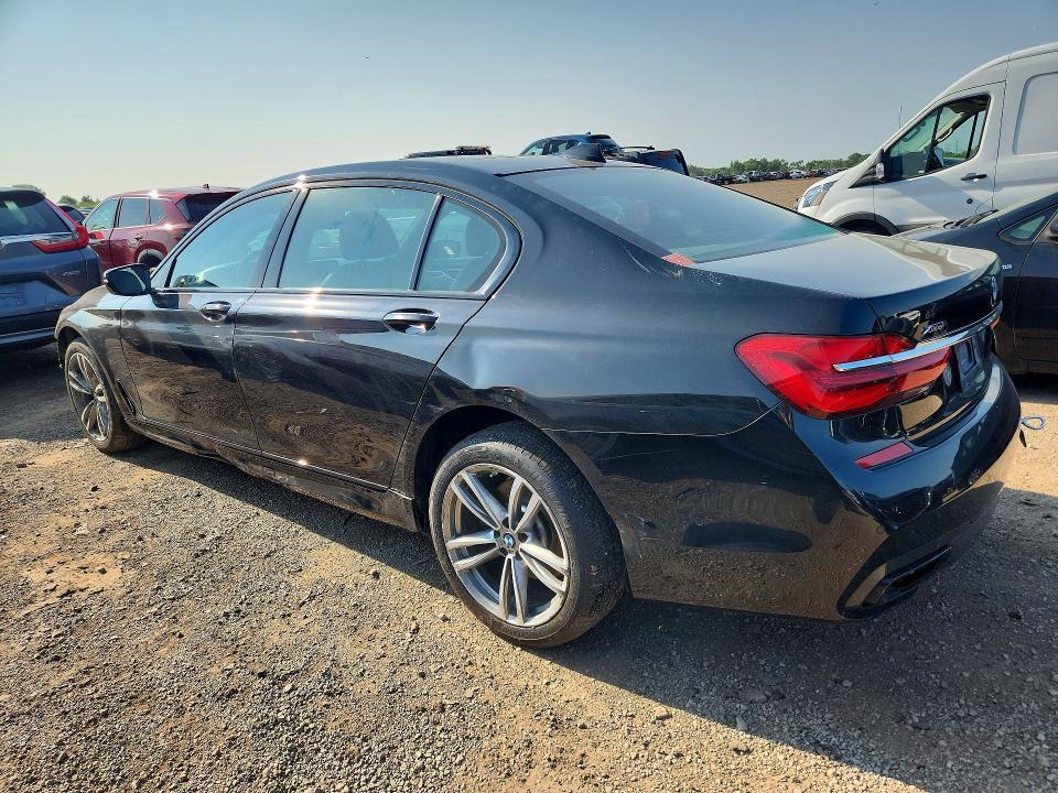 WBA7E4C58HGU99435 2017 BMW 740 photo no. 2
