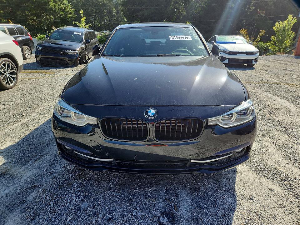 2017 BMW 330E — Фото 5 из 12