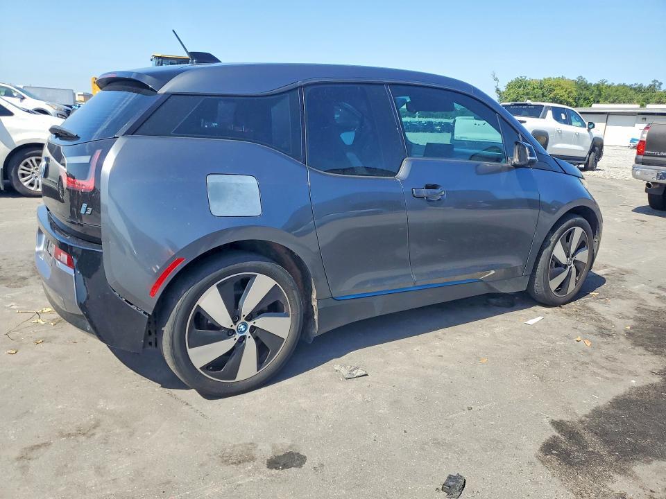 2017 BMW I3 BEV — Фото 3 из 12