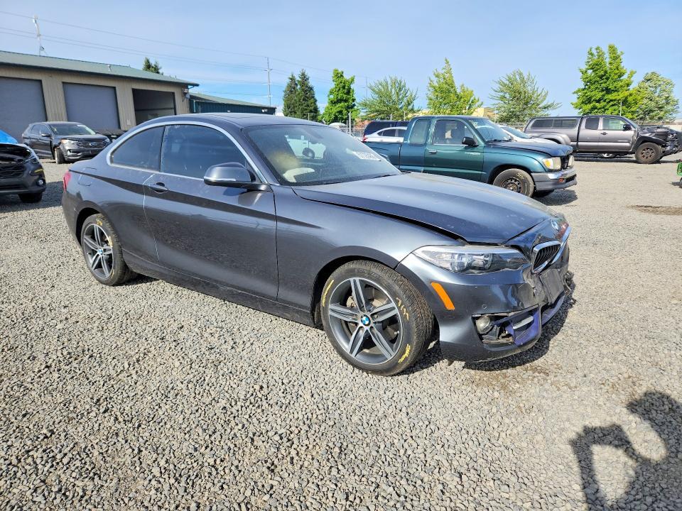 2017 BMW 230XI — Фото 4 из 12