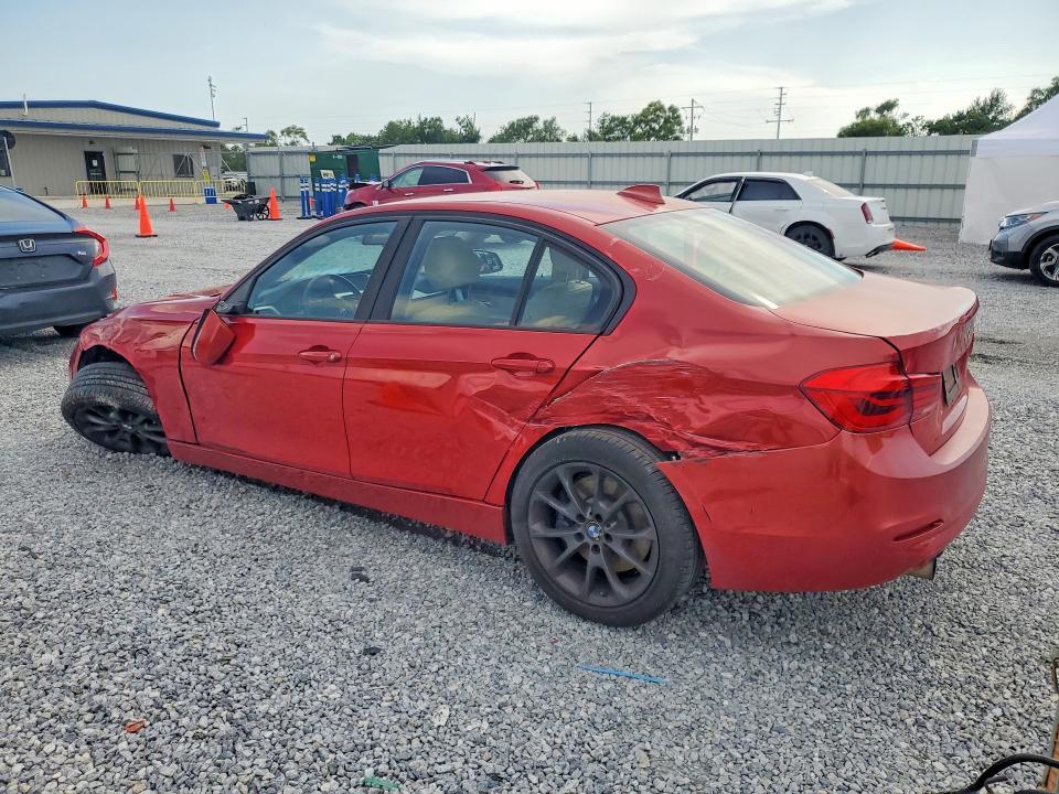 2017 BMW 320 I — Фото 2 из 12