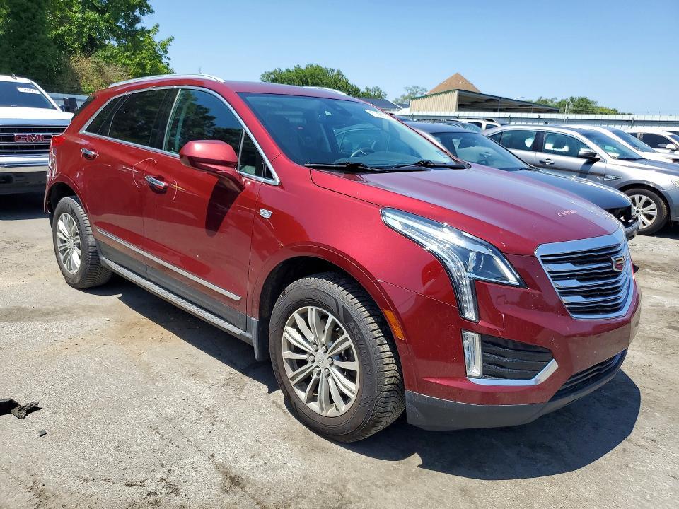 2017 CADILLAC XT5 LUXURY — Фото 4 из 12