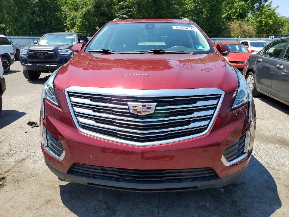 2017 CADILLAC XT5 LUXURY — Фото 5 из 12