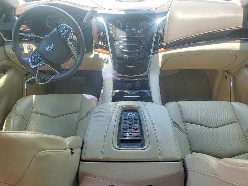 1GYS4BKJ3HR333485 2017 CADILLAC ESCALADE photo no. 8