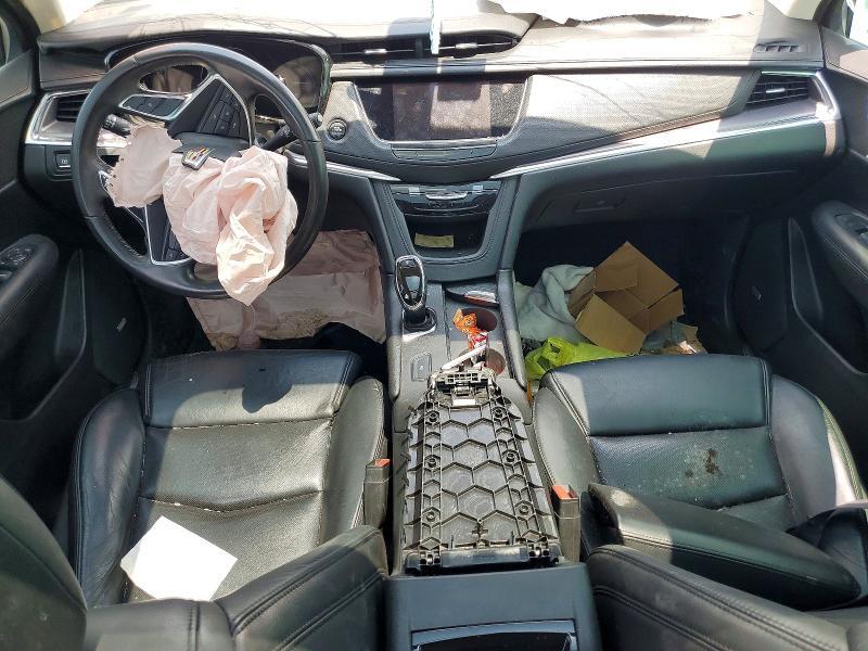 1GYKNBRS2HZ106784 2017 CADILLAC XT5 photo no. 8