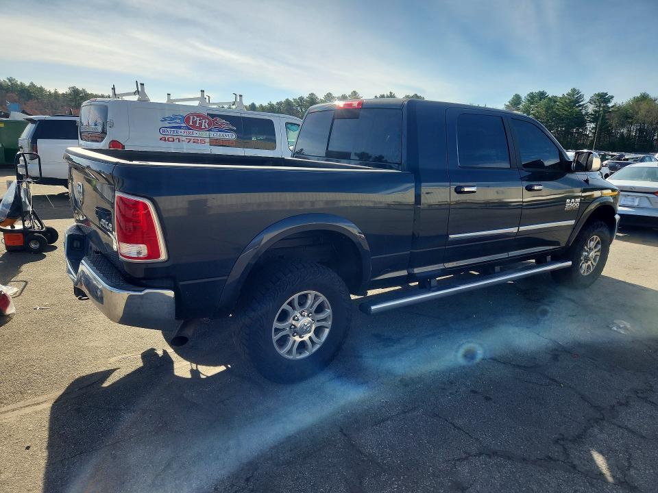 2018 RAM 2500 LARAMIE — Фото 3 из 12