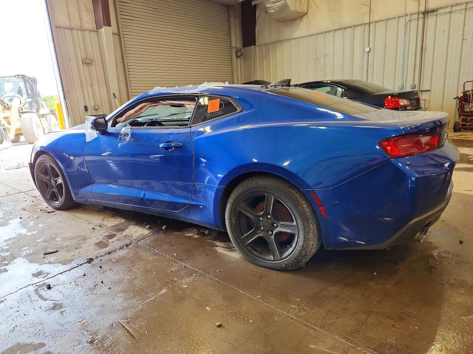 2017 CHEVROLET CAMARO LT — Фото 2 из 12
