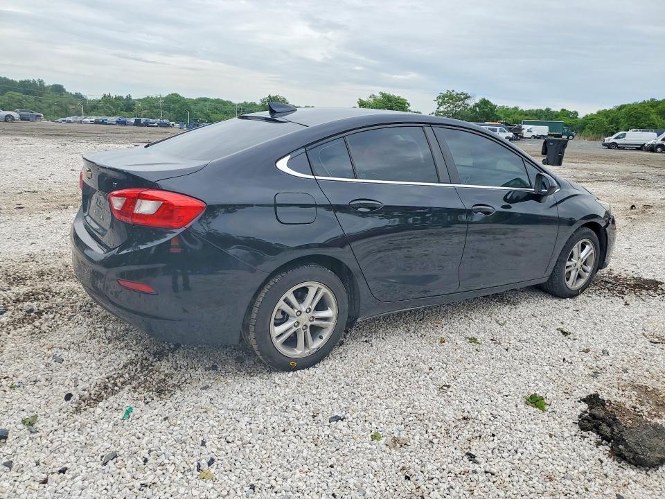 2017 CHEVROLET CRUZE LT — Фото 3 из 12