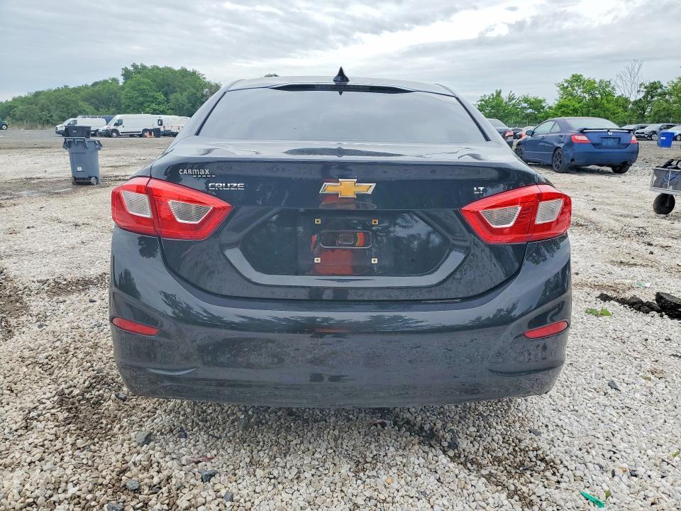 2017 CHEVROLET CRUZE LT — Фото 6 из 12