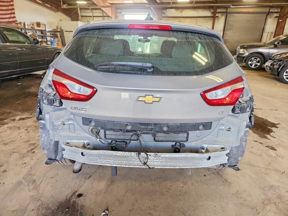 2017 CHEVROLET CRUZE LT — Фото 6 из 12