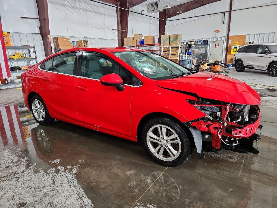 2017 CHEVROLET CRUZE LT — Фото 4 из 13