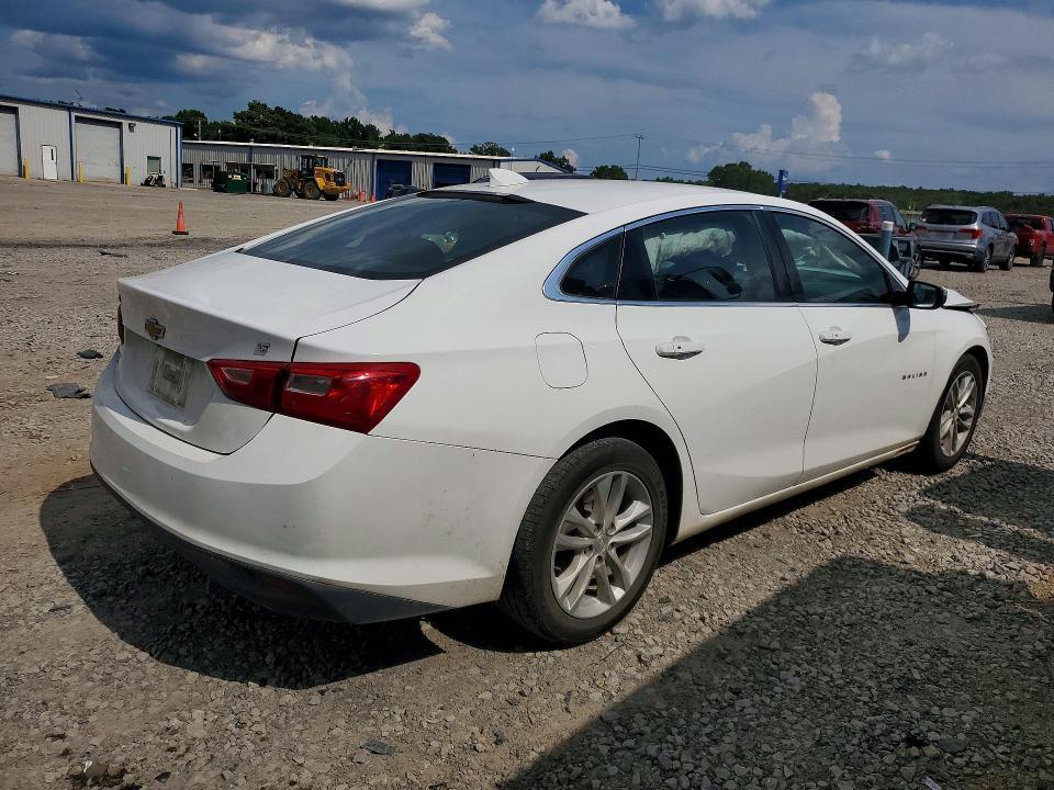 2017 CHEVROLET MALIBU LT — Фото 3 из 12