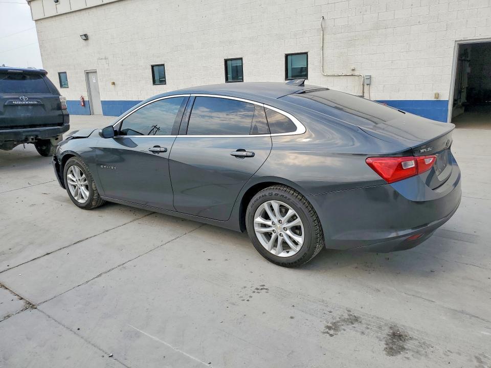 1G1ZE5STXHF251249 2017 CHEVROLET MALIBU photo no. 2