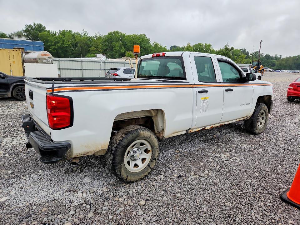 2017 CHEVROLET SILVERADO K1500 — Фото 3 из 12