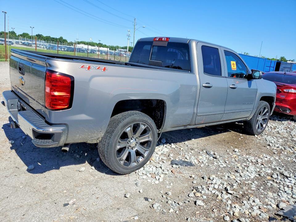 2017 CHEVROLET SILVERADO K1500 LT — Фото 3 из 12