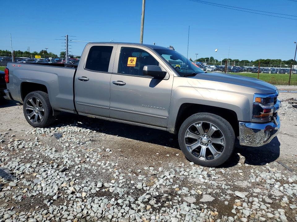 2017 CHEVROLET SILVERADO K1500 LT — Фото 4 из 12