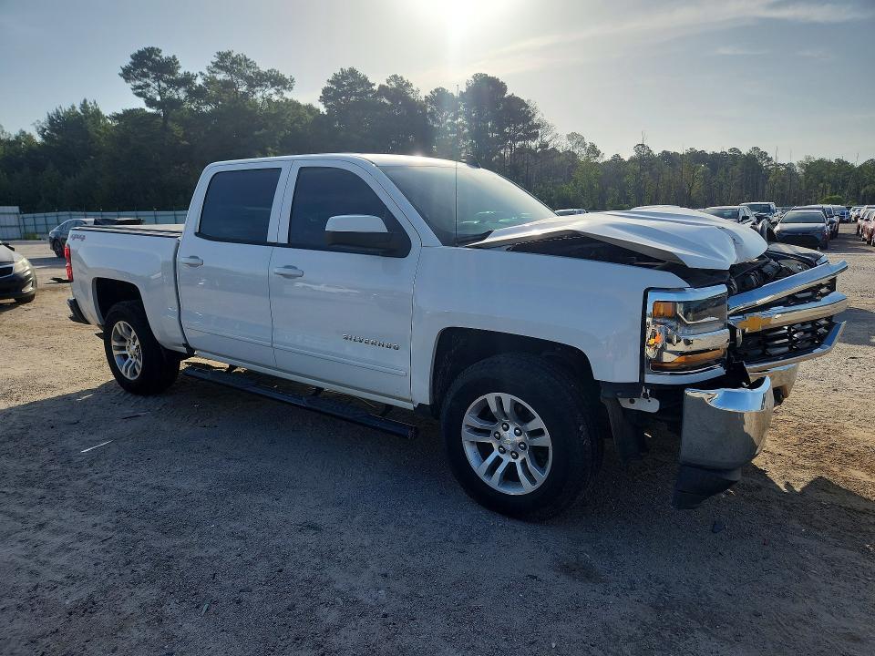 2017 CHEVROLET SILVERADO K1500 LT — Фото 4 из 12