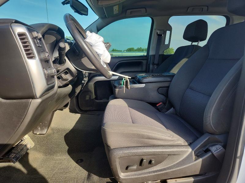 2017 CHEVROLET SILVERADO K1500 LT — Фото 7 из 12