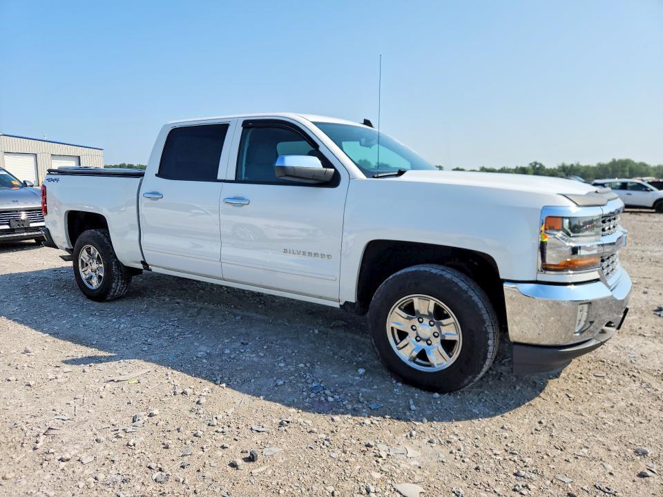 3GCUKRECXHG435506 2017 CHEVROLET SILVERADO photo no. 4