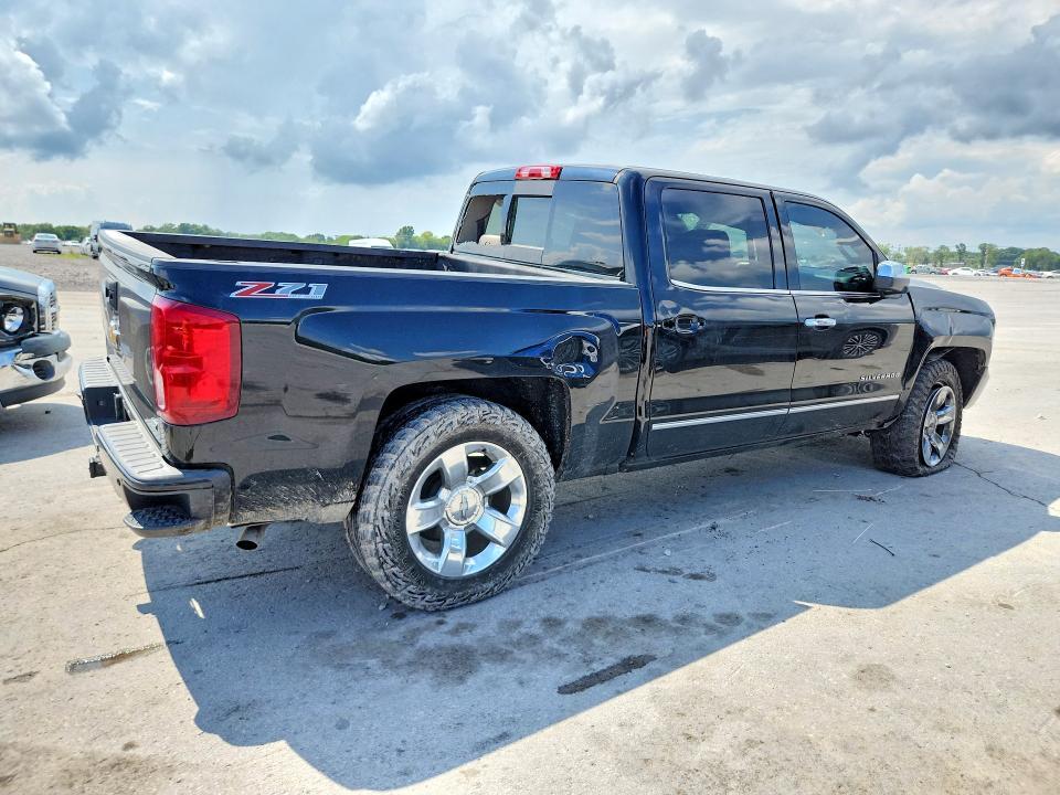 3GCUKSEC8HG263998 2017 CHEVROLET SILVERADO photo no. 3