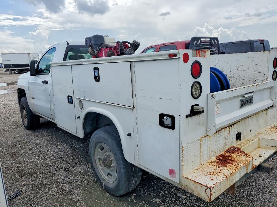 1GB0CUEGXHZ276797 2017 CHEVROLET SILVERADO photo no. 2