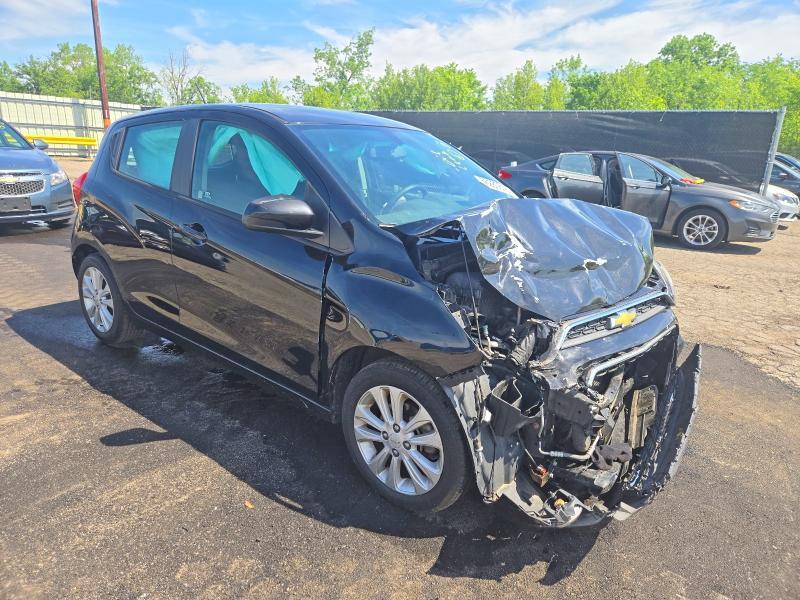 2017 CHEVROLET SPARK 1LT — Фото 4 из 13