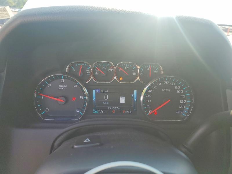 1GNSKHKC9HR119205 2017 CHEVROLET SUBURBAN photo no. 9
