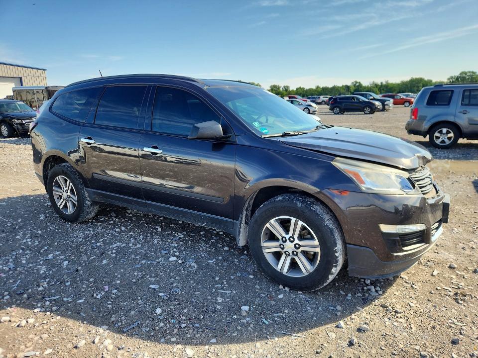 2017 CHEVROLET TRAVERSE LS — Фото 3 из 12