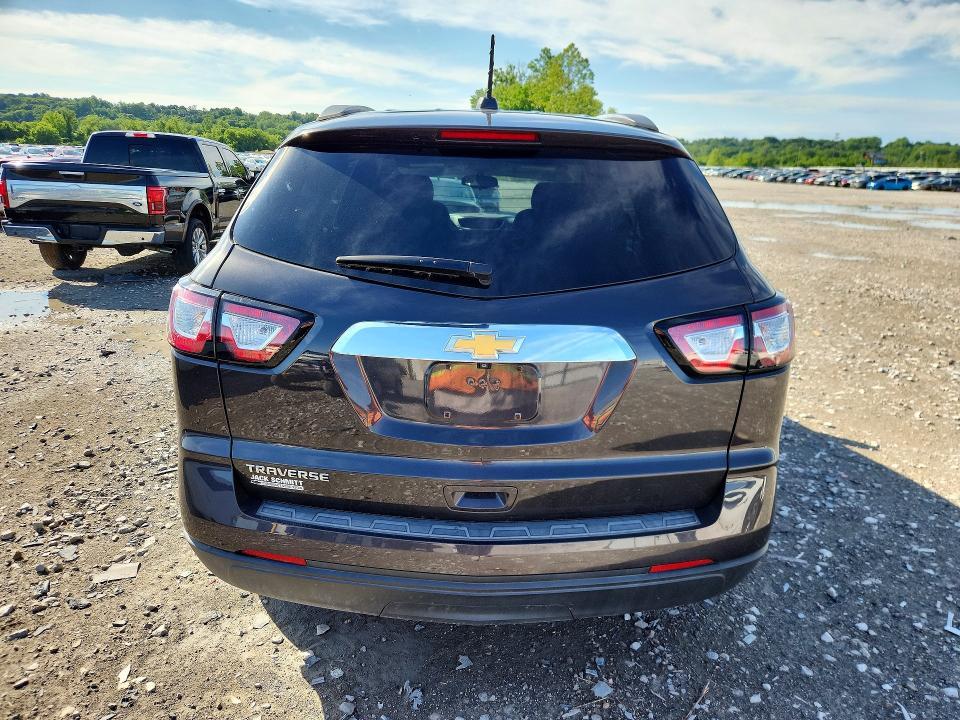 2017 CHEVROLET TRAVERSE LS — Фото 5 из 12