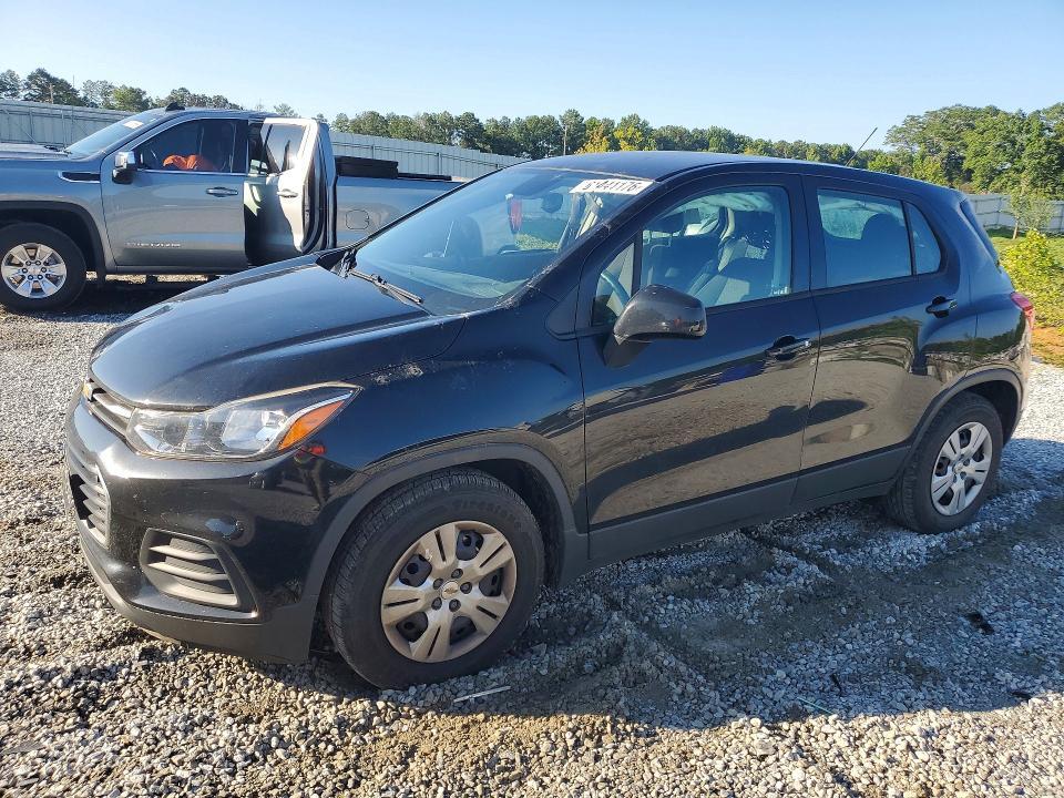3GNCJKSB7HL152092 2017 CHEVROLET TRAX photo no. 1