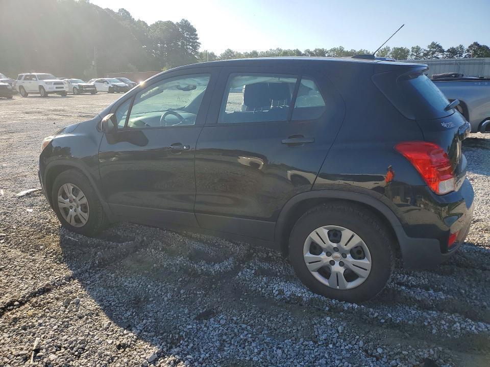 3GNCJKSB7HL152092 2017 CHEVROLET TRAX photo no. 2