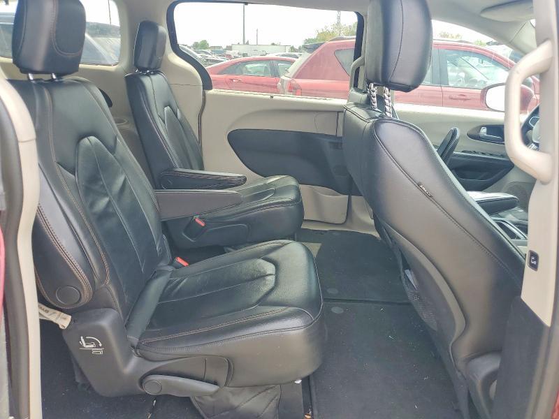 2017 CHRYSLER PACIFICA TOURING L — Фото 11 из 13