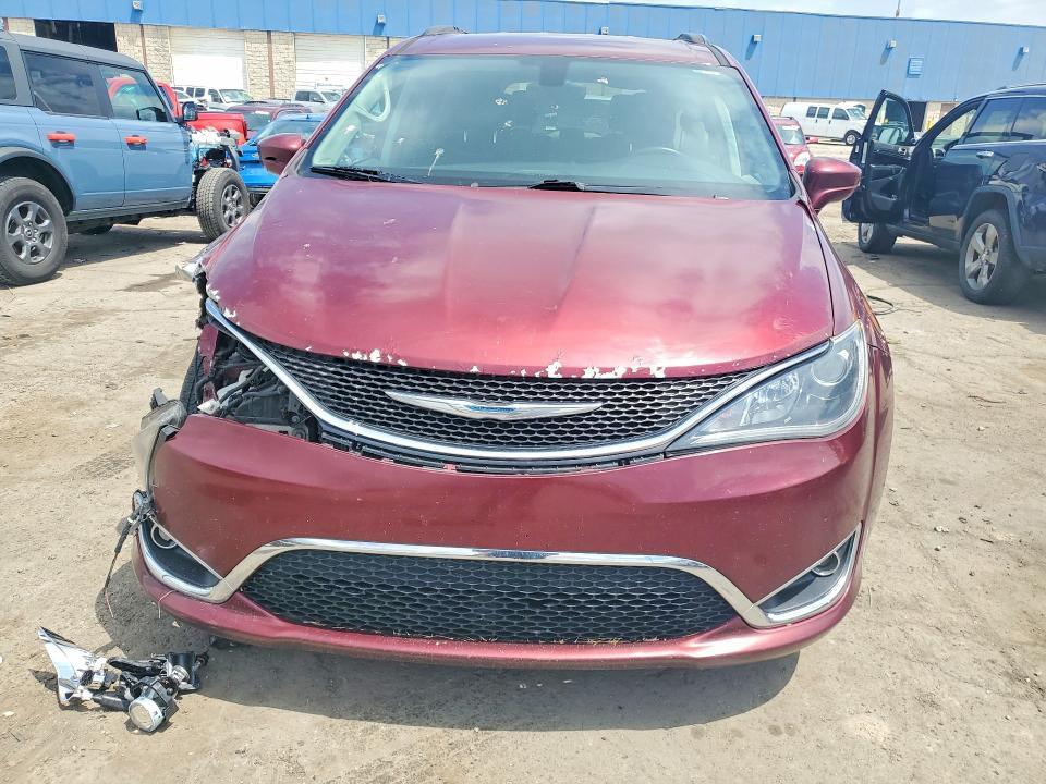 2017 CHRYSLER PACIFICA TOURING L — Фото 5 из 13