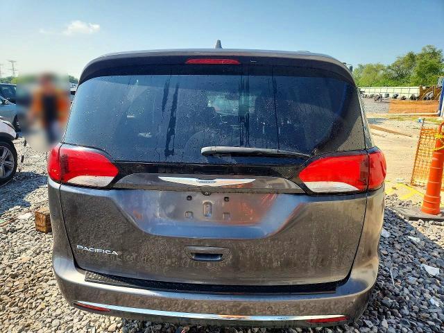 2017 CHRYSLER PACIFICA TOURING L — Фото 6 из 13