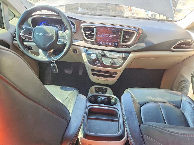 2017 CHRYSLER PACIFICA TOURING L — Фото 8 из 13