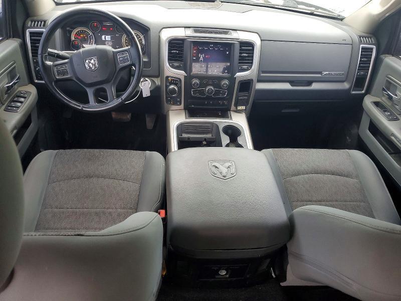 2018 RAM 1500 SLT — Фото 8 из 12