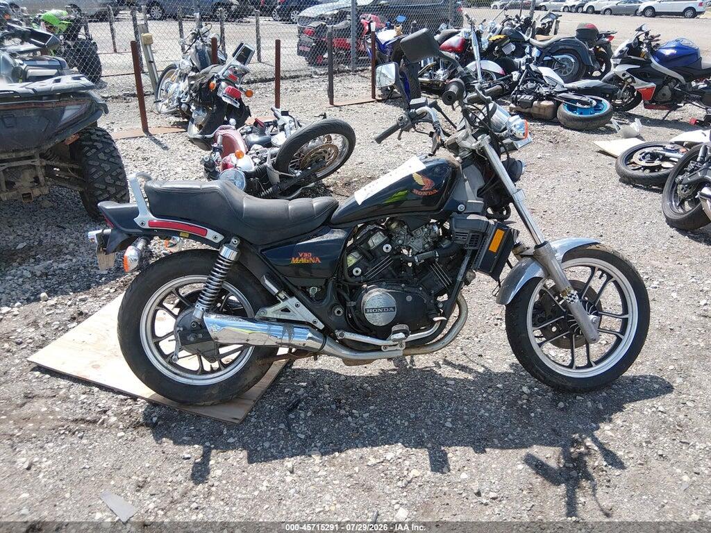 JH2PC1307EM009180 1984 HONDA VF500 photo no. 12